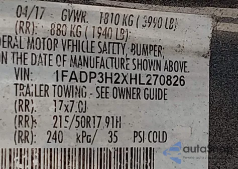 2017 Ford Focus Sel z USA, uszkodzony, nr VIN 1FADP3H2XHL270826